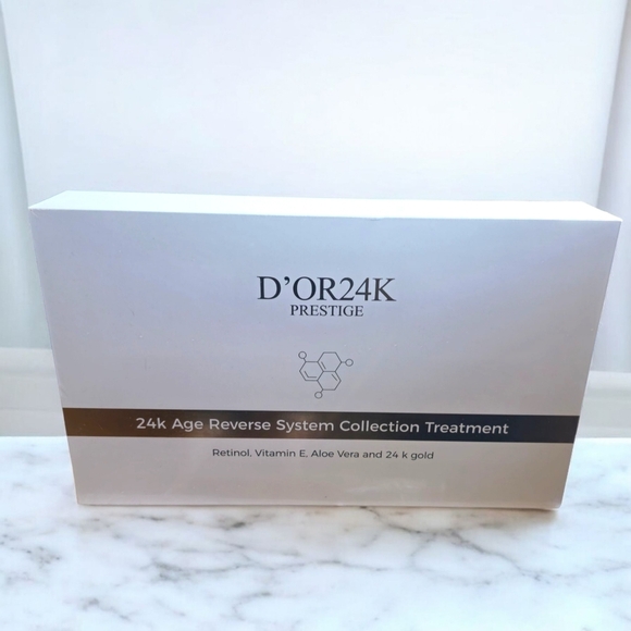 🎁 NEW • Luxury Age-Renewal Skincare Set with 24K Elements - Picture 5 of 9